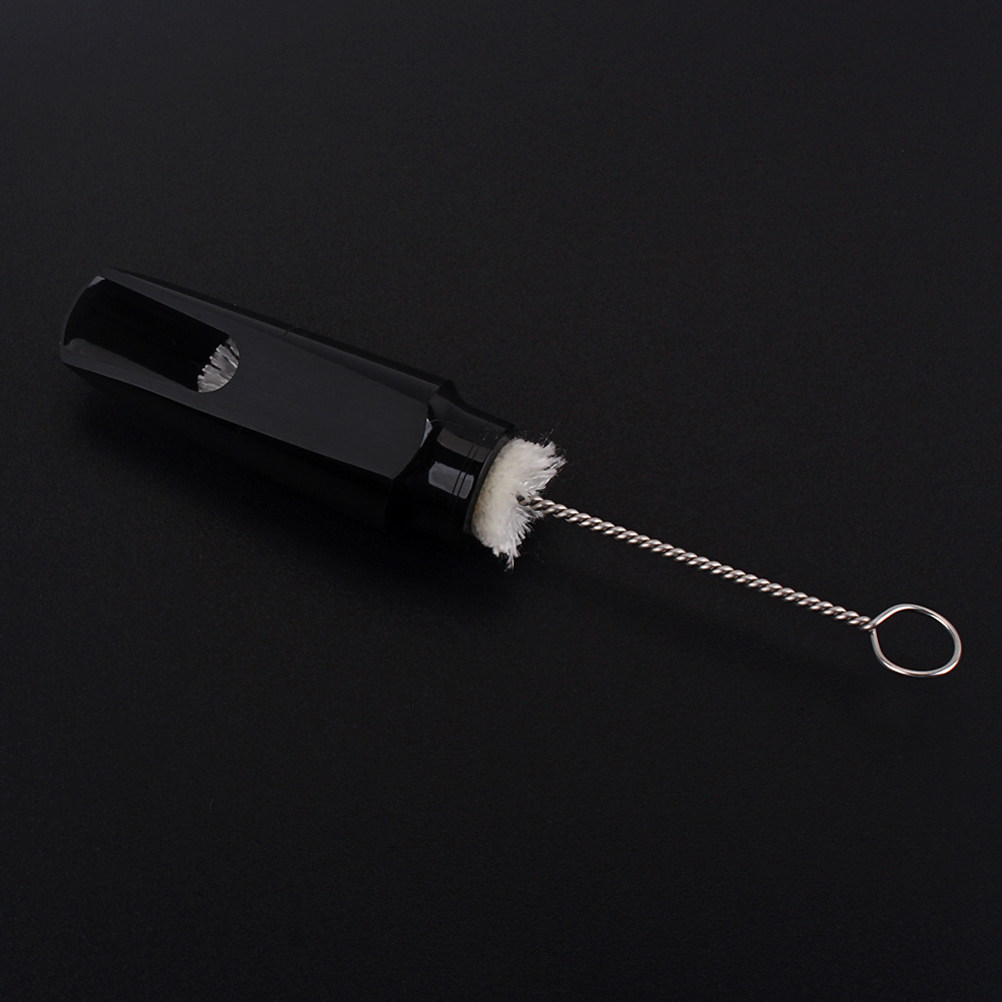 Musical Instrument You Blow - قطعتان من فوهة الساكسفون على شكل